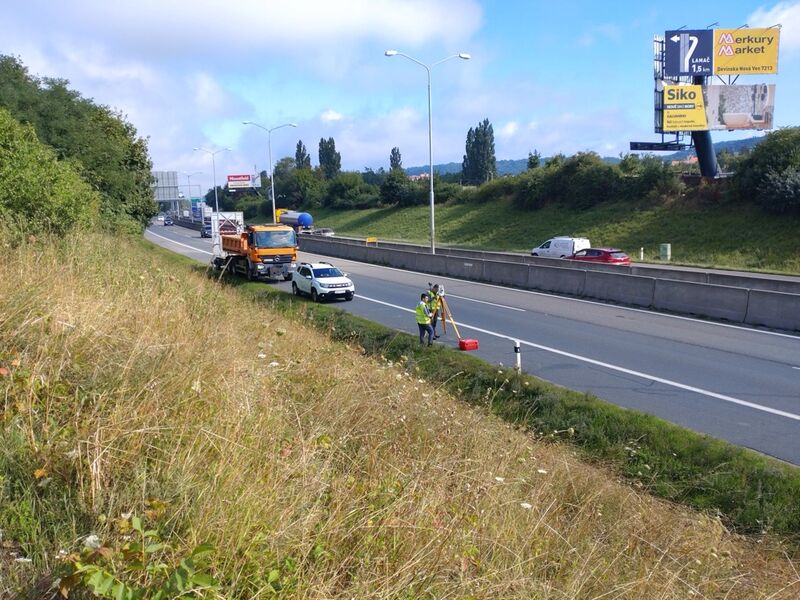 Diaľnica D2 Bratislava, Protihluková stena Lamač